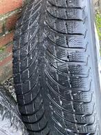 4 Jantes alu monter avec pneus neige était sur une Mazda cx5, Autos : Pièces & Accessoires, Pneus et Jantes, Pneus hiver, 17 pouces