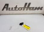 ALARMLICHTEN SCHAKELAAR Toyota Yaris II (P9) (|843320D020|), Gebruikt, Toyota