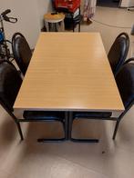 Keukentafel met 4 stoelen, Ophalen, Zo goed als nieuw