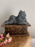 Pomeriaan hondenbeeld op urn als set of los beeld handmade, Animaux & Accessoires, Enlèvement ou Envoi, Neuf