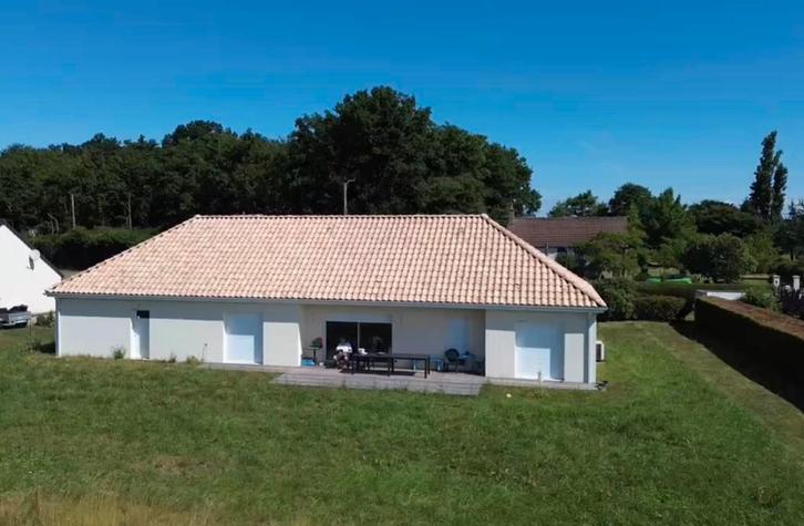 Maison récente . Centre de la france . Confort et campagne, Immo, Huizen en Appartementen te koop, 1500 m² of meer, Vrijstaande woning