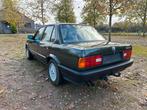 bmw e30 automaat, Auto's, BMW, Automaat, 4 deurs, Grijs, 6 cilinders