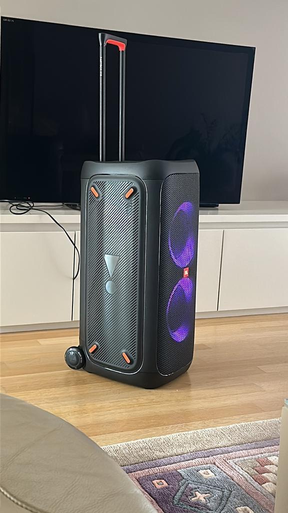 TE HUUR: JBL partybox 310, Audio, Tv en Foto, Luidsprekerboxen, JBL, Ophalen