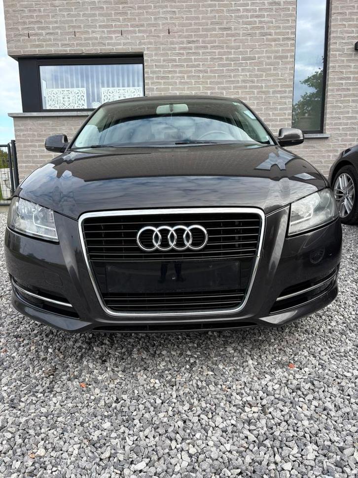 AUDI A3 TDI 2011 EURO 5, Auto's, Audi, Particulier, A3, Airbags, Airconditioning, Alarm, Bluetooth, Boordcomputer, Centrale vergrendeling