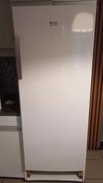 Koelkasten

Beko KSSA2933WN, Elektronische apparatuur, Ophalen