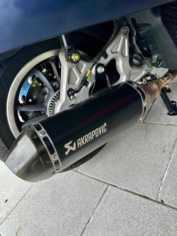 Pot Akrapovic slip-on AKRAPO55 beschikbaar voor biedingen