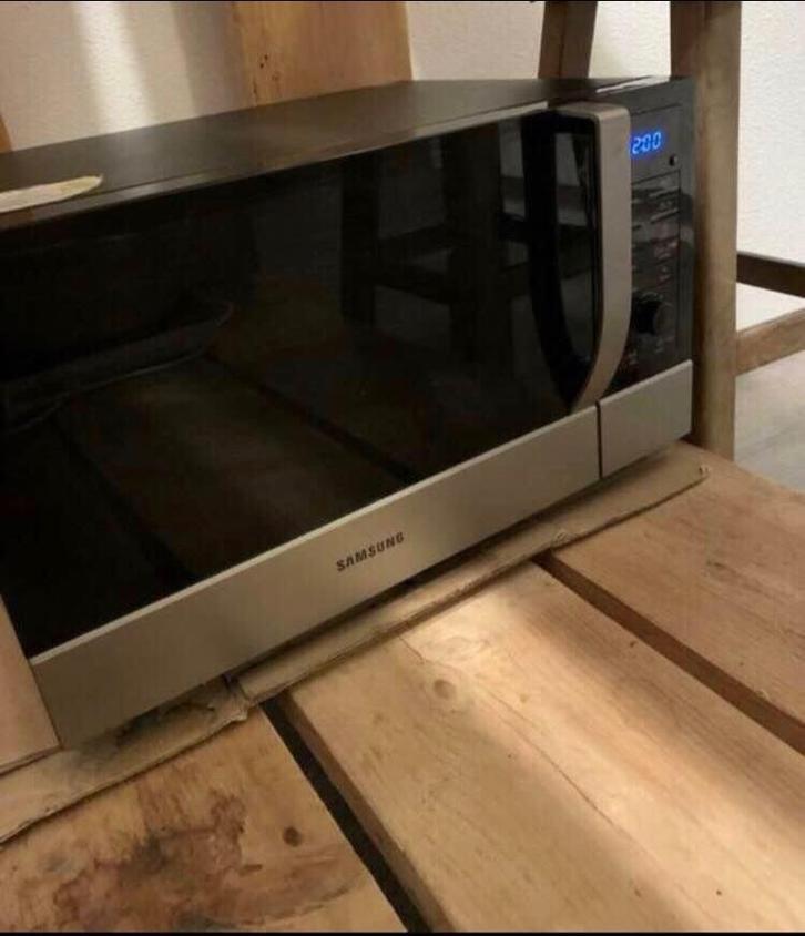 **Samsung combimagnetron** OVEN/GRILL, Elektronische apparatuur, Microgolfovens, Zo goed als nieuw, Vrijstaand, Combi-microgolfoven
