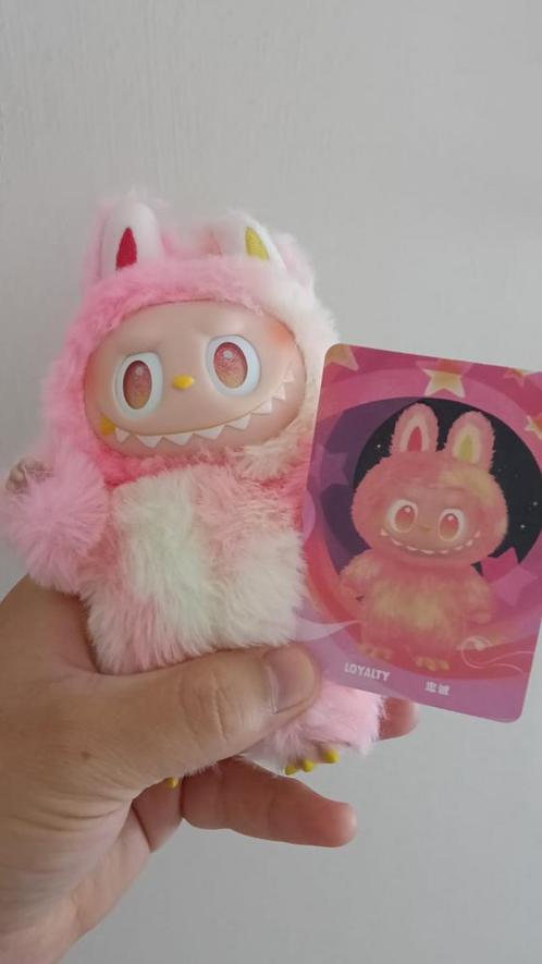 Labubu LOYALTY, Verzamelen, Poppetjes en Figuurtjes, Nieuw, Ophalen of Verzenden