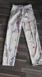 Bershka, jeans, NIEUW, met leuke tekeningen, mt 36, Nieuw, Maat 36 (S), Lang, Bershka