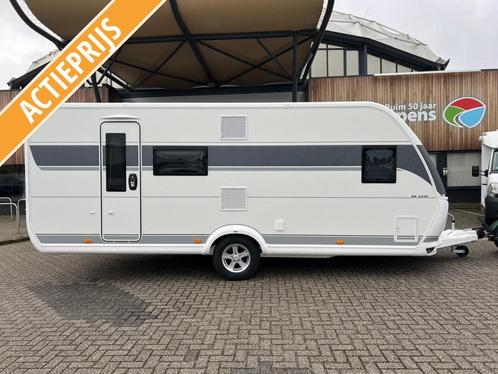 Hobby De Luxe 560 KMFE STAPELBED + MEGA RUIM!, Caravans en Kamperen, Caravans, Bedrijf, tot en met 6, 1250 - 1500 kg, Treinzit