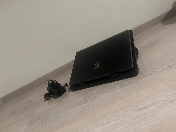 Gaming laptop Msi Thin A15, Consoles de jeu & Jeux vidéo, Jeux | PC, Comme neuf, Shooter, À partir de 12 ans, Enlèvement