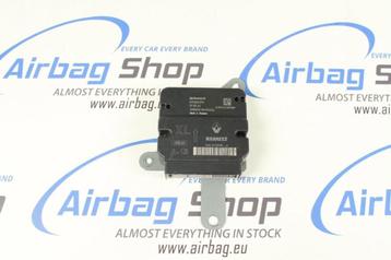 Airbag module Renault Clio (2013-heden) beschikbaar voor biedingen