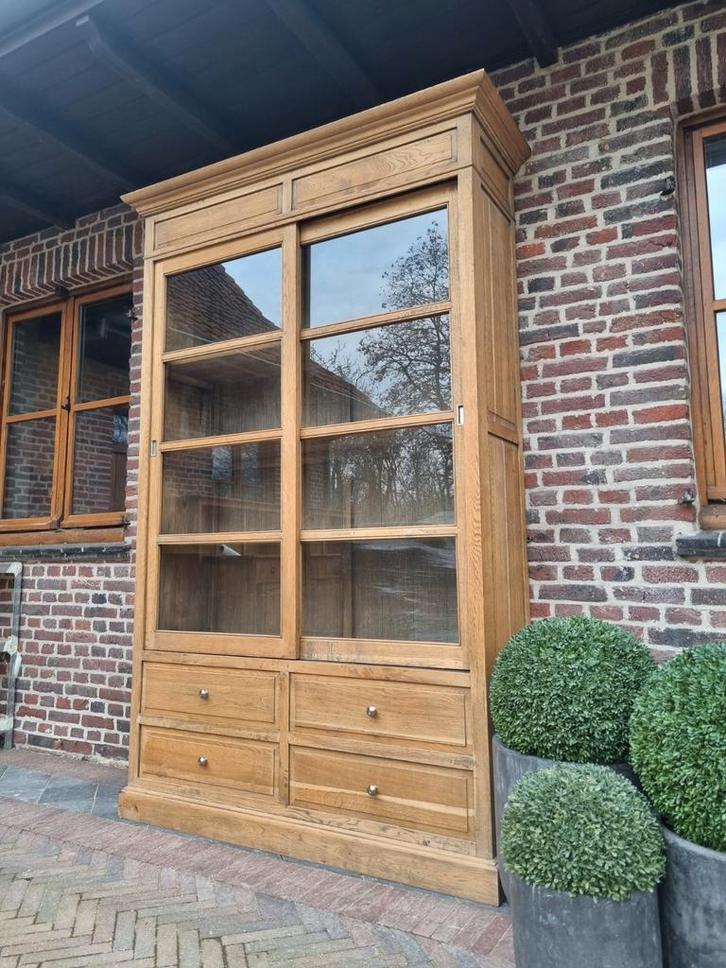 Eiken buffetkast/vitrinekast GRATIS LEVERING, Huis en Inrichting, Kasten | Vitrinekasten, Zo goed als nieuw, 200 cm of meer, 150 tot 200 cm