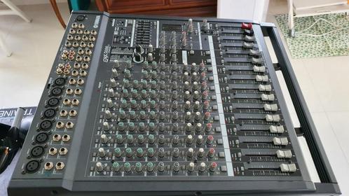 Yamaha emx5000 powered mixer + 2  JBL  SF25  passive speaker, Muziek en Instrumenten, Mengpanelen, Zo goed als nieuw, 10 tot 20 kanalen