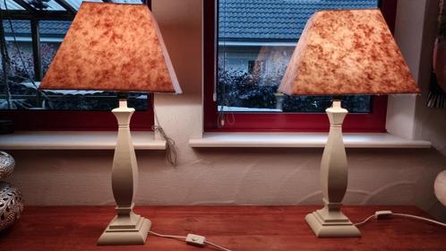2 grote tafellampen, Huis en Inrichting, Lampen | Tafellampen, Gebruikt, 50 tot 75 cm, Hout, Ophalen