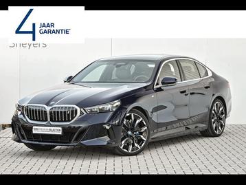 BMW i5 eDrive40  beschikbaar voor biedingen