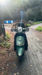 Sym fiddle 2, Fietsen en Brommers, Snorfietsen en Snorscooters, Ophalen, SYM, Zo goed als nieuw, Benzine