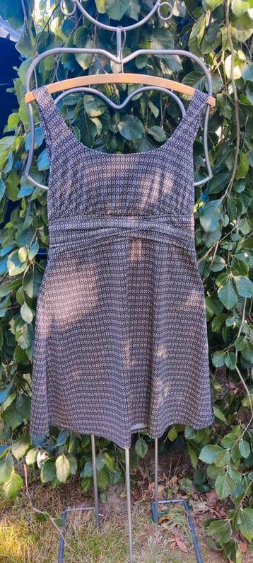 Luchtig jurkje maat 40, Taille 38/40 (M), Enlèvement ou Envoi, Lola & Liza, Comme neuf
