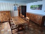 Eettafel + kasten + staande klok, Ophalen