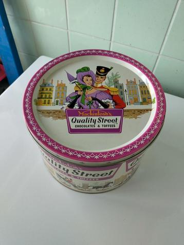 Quality street Blikken Doos AFHALING LEES BESCHRIJVING  beschikbaar voor biedingen