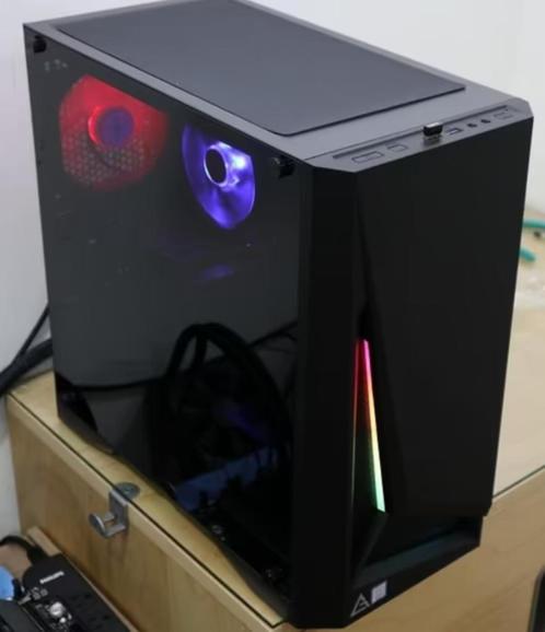 Gaming PC i3 10th gen AMD R9 290x, Computers en Software, Desktop Pc's, Zo goed als nieuw, 3 tot 4 Ghz, 16 GB, Gaming, Ophalen of Verzenden