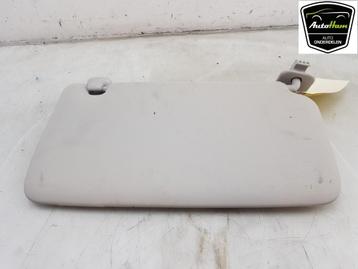 ZONNEKLEP Renault Express (01-2021/-) (|964010366R|) beschikbaar voor biedingen