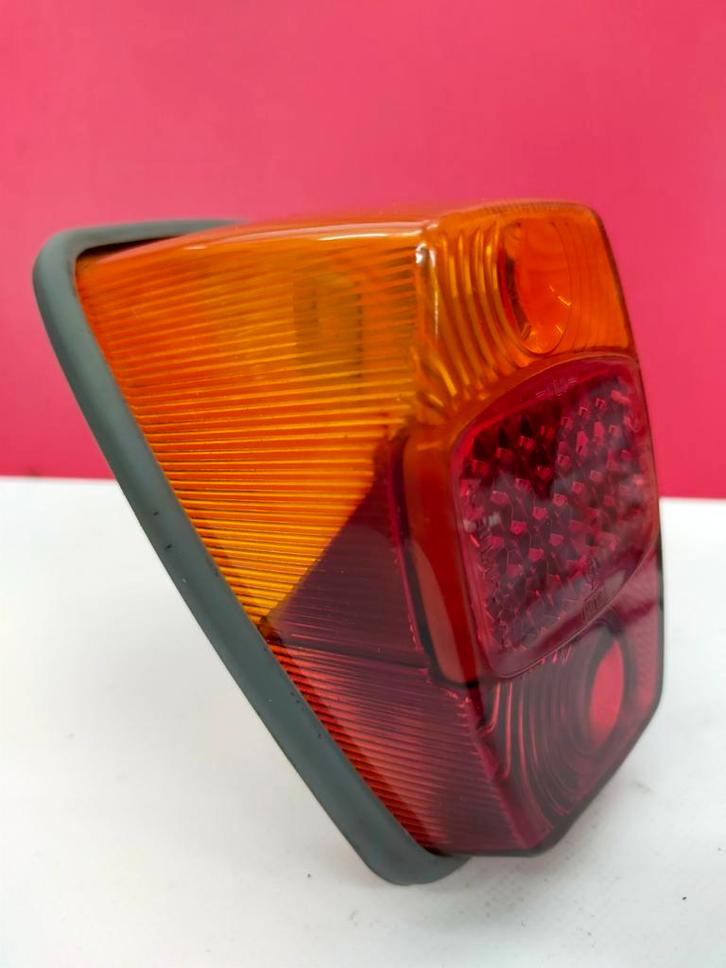 Nieuw origineel ULO rem- en achterlicht. Oldtimers, Fietsen en Brommers, Brommeronderdelen | Oldtimers, Ophalen of Verzenden