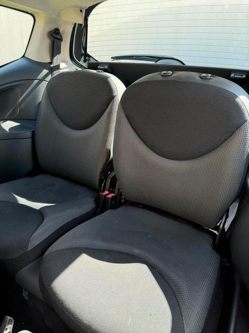 Citroen c2 bouwjaar 2008, Auto's, Citroën, Particulier, C2, Benzine, Stadsauto, 3 deurs, Handgeschakeld, Grijs, Stof, Ophalen