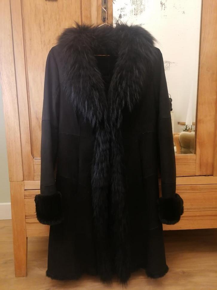 Prachtige zwarte lederen jas met bont, Kleding | Dames, Jassen | Winter, Ophalen of Verzenden