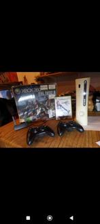 Xbox 360 Final Fantasy XIII Limited Edition-console, Ophalen of Verzenden, Zo goed als nieuw, Met 2 controllers