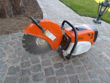 Doorslijper van Stihl type TS700 beschikbaar voor biedingen