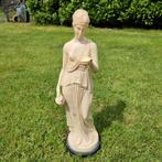 Groot zwaar beeld vrouw Godin met kruik, Antiek en Kunst, Kunst | Beelden en Houtsnijwerken, Ophalen