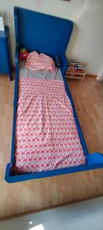 Verstelbaar kinderbed + Nachtkast met laden + kast, Ophalen