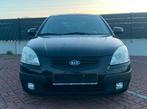 Kia rio 1.5crdi // carnet, Auto's, Kia, Stof, Zwart, Zwart, Bedrijf