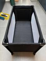 Reisbedje met reismatras en lakens, Ophalen, Zo goed als nieuw, Reisbedje