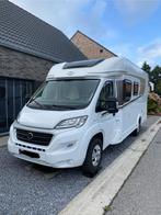 Carado T334 - nov 2020 met 5 zit- en slaapplaatsen, Caravans en Kamperen, Mobilhomes, Ringverwarming, Particulier, 6 tot 7 meter