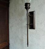 Windlicht. Bronzen kandelaar. Wandmontage. 73 cm., Ophalen of Verzenden, Zo goed als nieuw, Kandelaar, 50 tot 75 cm