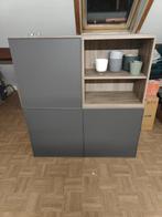 Armoire Besta, Enlèvement
