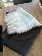 Grote zachte sjaal NIEUW, Kleding | Dames, Mutsen, Sjaals en Handschoenen, C&A, Ophalen of Verzenden, Nieuw, Sjaal