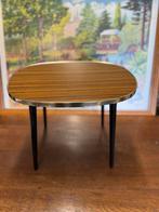 Vintage bijzettafeltje, Ophalen