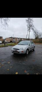 Ford Focus 1.6 Essence 2001, Focus, Achat, Boîte manuelle, 5 portes