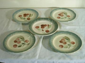 5 antieke barbotine bordjes van K&G St. Clément. beschikbaar voor biedingen