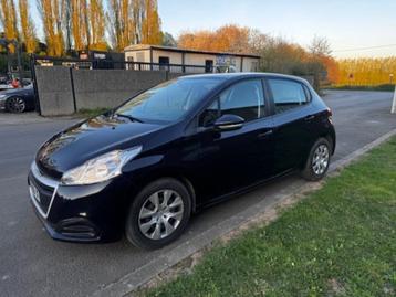 208 1.6 hdi 2018 seulement 35000 kms !!! beschikbaar voor biedingen