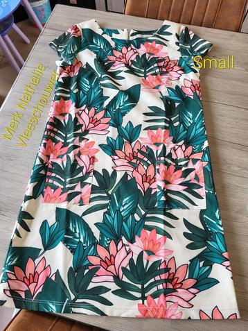 Belle robe d'été de Nathalie Vleesschouwer, taille petite, Enlèvement ou Envoi, Comme neuf, Vert, Nathalie Vleesschouwer