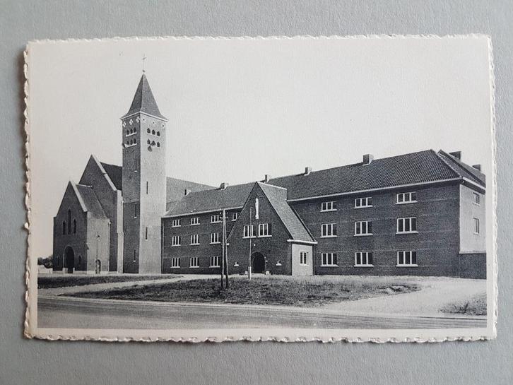Postkaart Genk Genck Kerk en klooster, Collections, Cartes postales | Belgique, Non affranchie, Limbourg, 1940 à 1960, Enlèvement ou Envoi