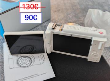 4K 72MP 18x zoomcamera, 2,8" roterend scherm, kaart van 64 G beschikbaar voor biedingen