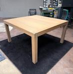 Table carrée en chêne clair 145 x 145 cm URGENT doit partir, Maison & Meubles, 100 à 150 cm, Cinq personnes ou plus, Carré, 100 à 150 cm