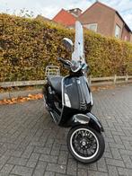 Vespa sprint B-klasse iget in goede staat., Ophalen, Zo goed als nieuw