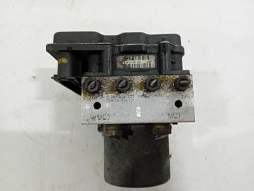POMPE/MODULE ABS Corolla Verso (R10 / 11) (0265950412), Utilisé, Toyota