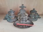 Bronzen inktpot, Ophalen